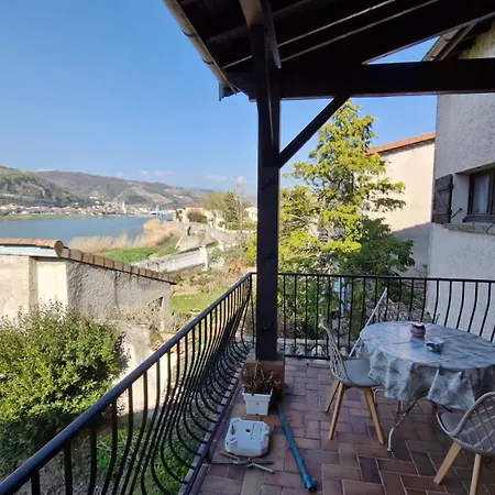 Zac's Room, Au Bord Du Rhône, Privée Sablons (Drome)